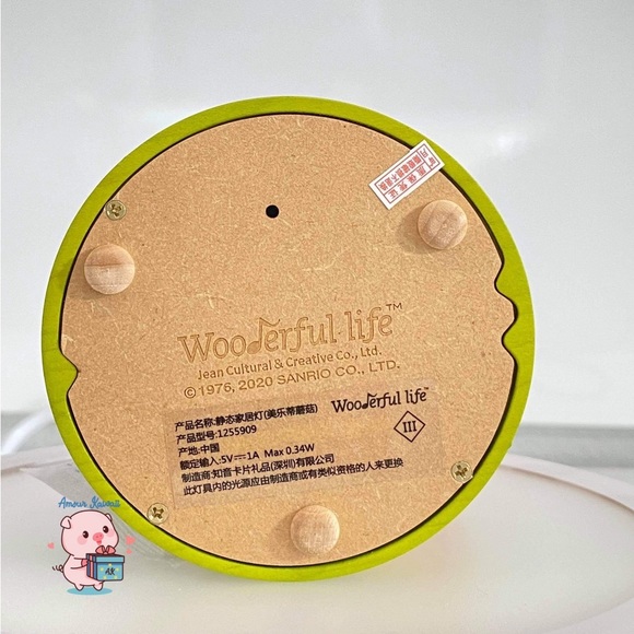 Sanrio My Melody Wooden Sanrio Mushroom USB Light - Picture 6 of 10